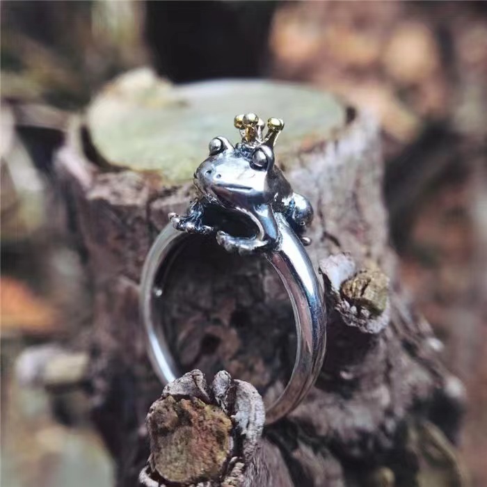 かわいい カエルのリング  カエル指輪 男女兼用の指輪  人気カエルの雑貨 カエルモチーフ  アクセサリー