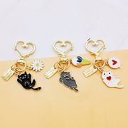 3色 猫 キーホルダー かわいい 金属 猫のキーチェーン 猫雑貨