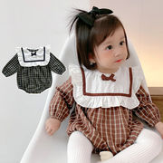 赤ちゃんの連体服秋の韓国版の色合わせの格子の女の赤ちゃんは長袖のお尻の服を着ます