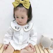 春の女宝の哈衣韓国版の新型刺繍襟の赤ちゃんの連体服はお尻の服を着ます