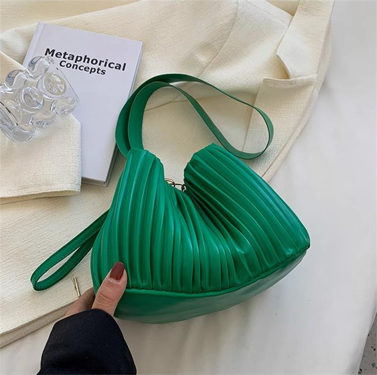 最安値に挑戦！早い者勝ち ユニークなデザイン ハンドバッグ 流行 斜  