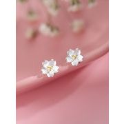 銀針 桜のイヤリング 甘いイヤリング、プチ 花のイヤリング