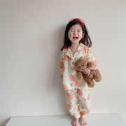 春の子供用パジャマセット、肌にやさしい、クマ柄、男の子、女の子、長袖、ホームウェア、2点セット