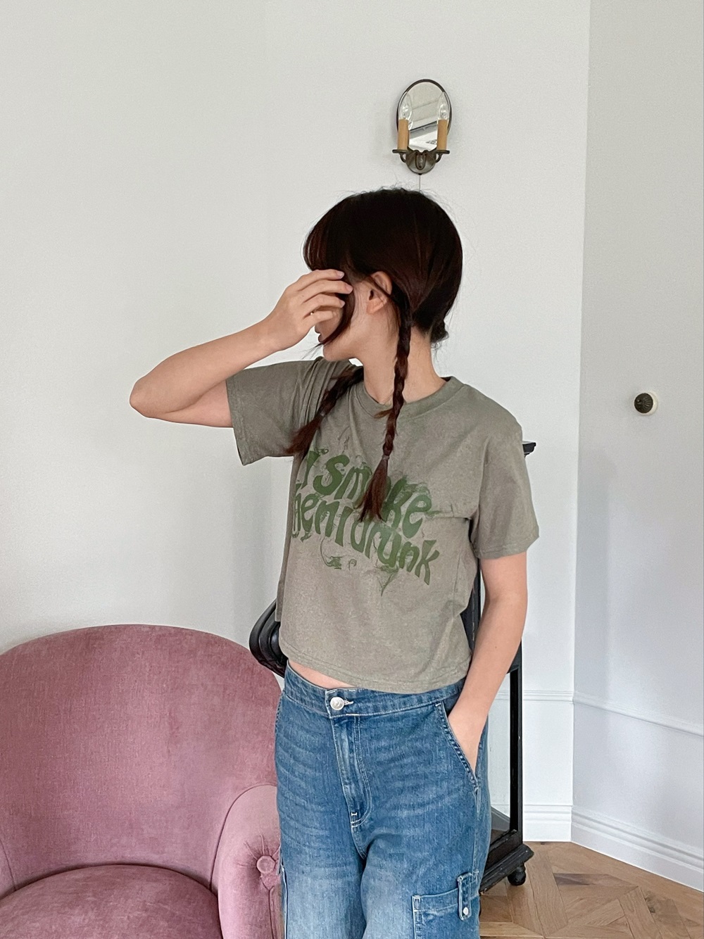 【韓国ファッション】2024年春新作　スモーク　デザイン　半袖　Tシャツ