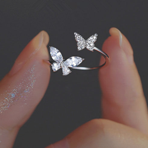 2024 リング 指輪CZダイヤリング  大人可愛い蝶々リング 上品 真鍮指輪 男女兼用 RANRAN