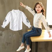 韓国子供服 2点セット 花柄 カジュアル ナチュラル 白シャツ デニムズボン ロングパンツ ジーンズ