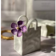 ハンドバックの形でかわいい 面白い デザイン性強い 花瓶  手作り花器 装飾花瓶 装飾 陶器 芸術品
