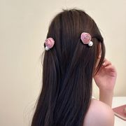 高級感 気質 バラの花のヘアアクセサリー パールのヘアクリップ 3色