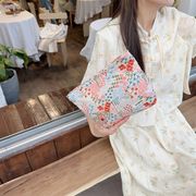 花柄ポーチ　化粧バッグ　収納バッグ　ミニ　韓国ファッション　かわいい　刺繍