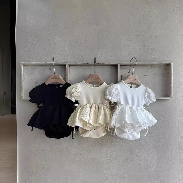 2024夏新作　ベビー服　切り替え　ロンパース　半袖　パフスリーブ　柔らか　カバーオール　可愛い　子供服