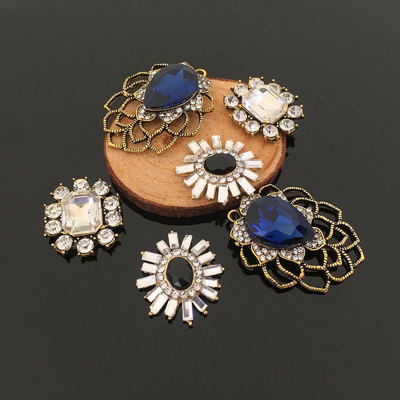 メタルパーツ ジュエリー 花 アクセサリーパーツ ゴールド 金古美 アンティーク レトロ ブラック クリア