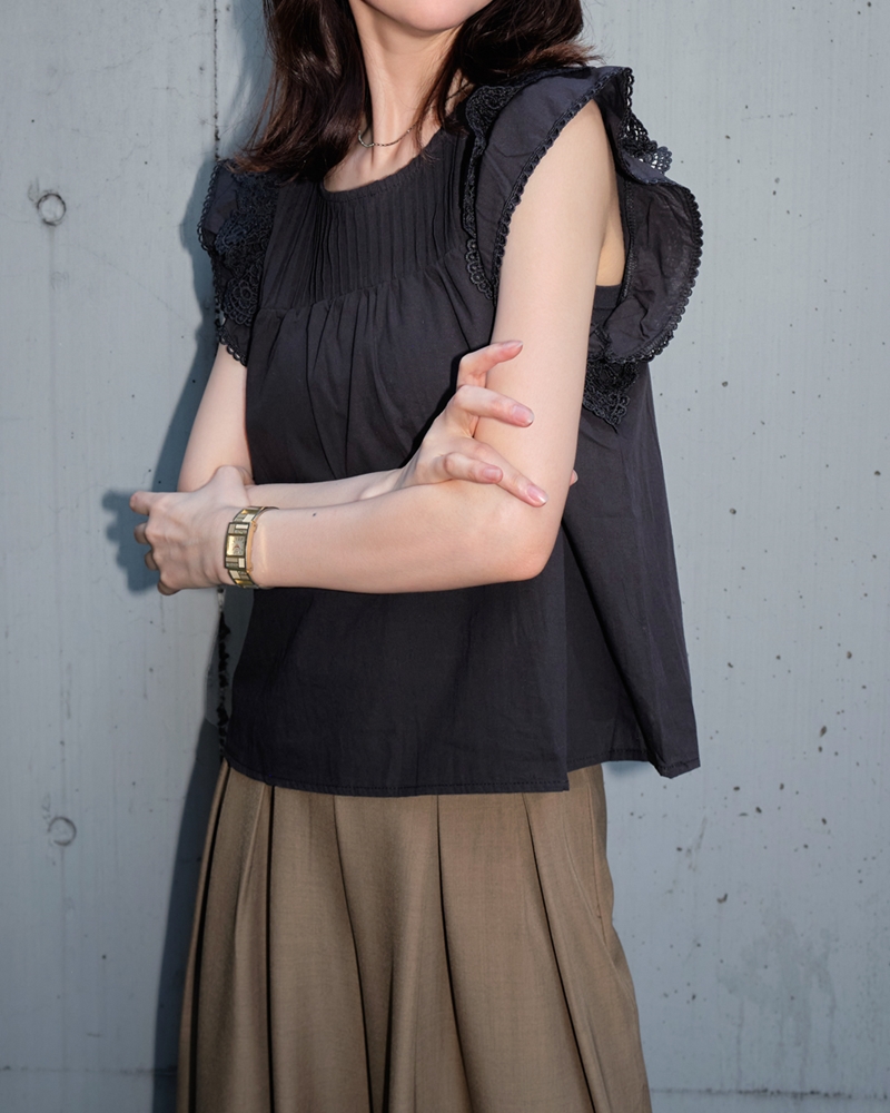 フリルスリーブトップス ⚘ オーダーページ 2024新作商品♪】フリルスリーブトップス | 卸売・ 問屋・仕入れの専門