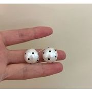 ドットコットンパールピアス