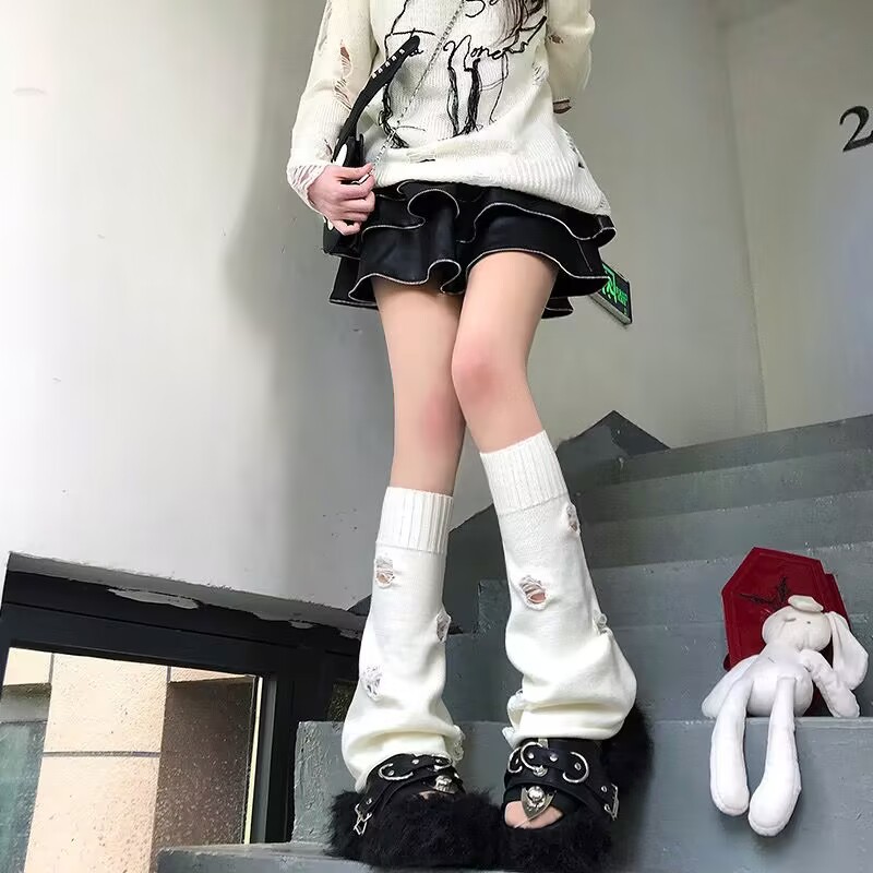 まんじゅう　【日本製】当時物ルーズソックス60cm×4 Amazon | ルーズソックス 白 60cm -60cm | 靴下 通販