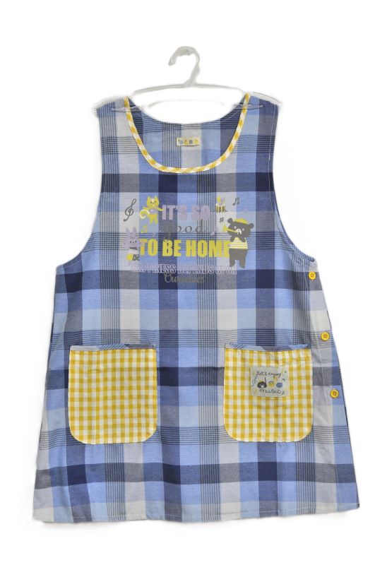 【即納】くまキャラクターキッチン　レディースエプロン 保育士 介護士