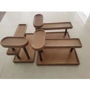 品質自信あり 木製棚 三段棚 人形棚 化粧品収納棚 香水収納棚 実木 ケーキ展示棚 甘いもの展示棚