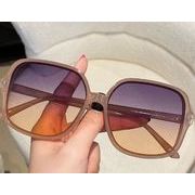 2025年新作　ファッション雑貨　大人用サングラス　UVカット