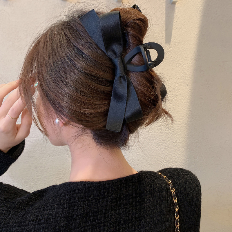 2025★レディースヘアアクセサリー★髪飾り★ヘアクリップ