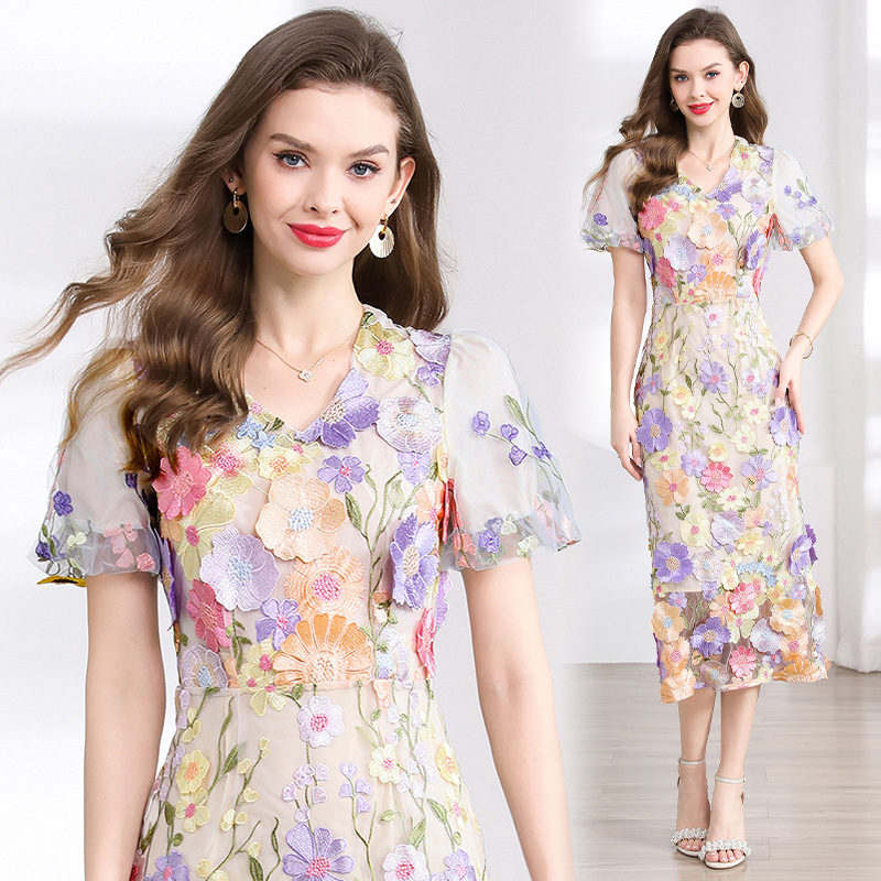 オシャレVネック刺しゅう立体フラワーボニューム袖ワンピースレディース 夏 新作