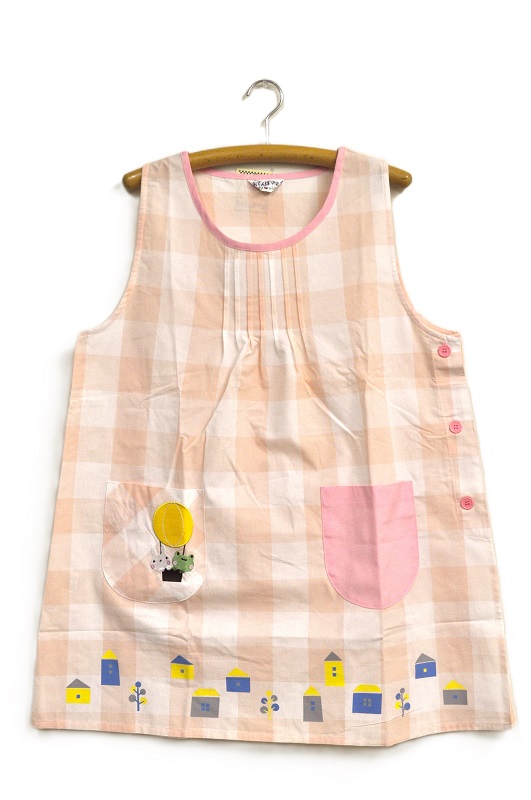 【即納】おてんばママキッチン　レディースエプロン 保育士 介護士