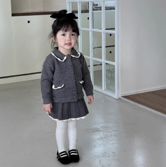 【2025秋新作】韓国風子供服 ★女の子 キッズ服★  トップス  +スカート  80-120cm
