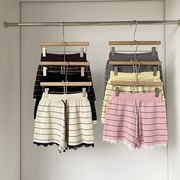 裾レースボーダーリブショートパンツ　レディース　ファッション