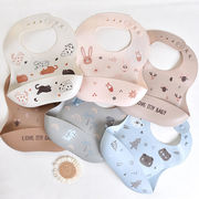 2025秋※シリコンベビーエプロン 防水柔らかスタイ