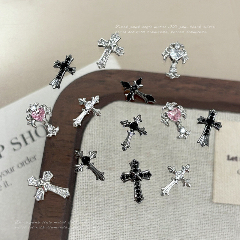 ネイルパーツ 十字架 クロス ストーン ブラック シルバー ハンドメイド