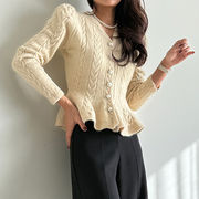 今季マストバイ   気質   おしゃれ　V ネック  アラン柄   ニット  ボタンデザイン  セーター