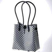 めちゃ軽＆丈夫！★　人気のバリ島 パサールバッグ / black&white