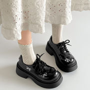 シューズ　ローファー　秋冬　デザイン　韓国ファッション　INS　リボン