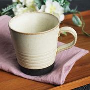 「毎日使う器」　彫線紋　マグ【白】