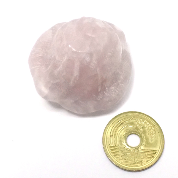 ≪特価品/国内在庫≫ローズクォーツ/薔薇バラ/彫刻/約39x30x30mm