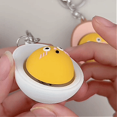 2色 卵 キーホルダー ストレス解消 減圧グッズ おもちゃ 景品 お祭り 縁日 屋台 イベント 販促品