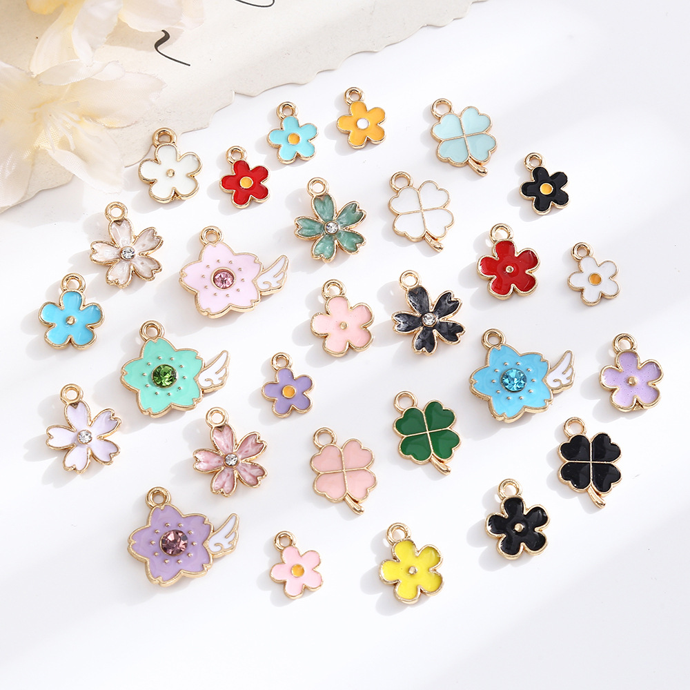 桜 デコパーツ 春 ハンドメイドパーツ 金属チャーム クローバー アクセサリー パーツ 花 フラワーパーツ